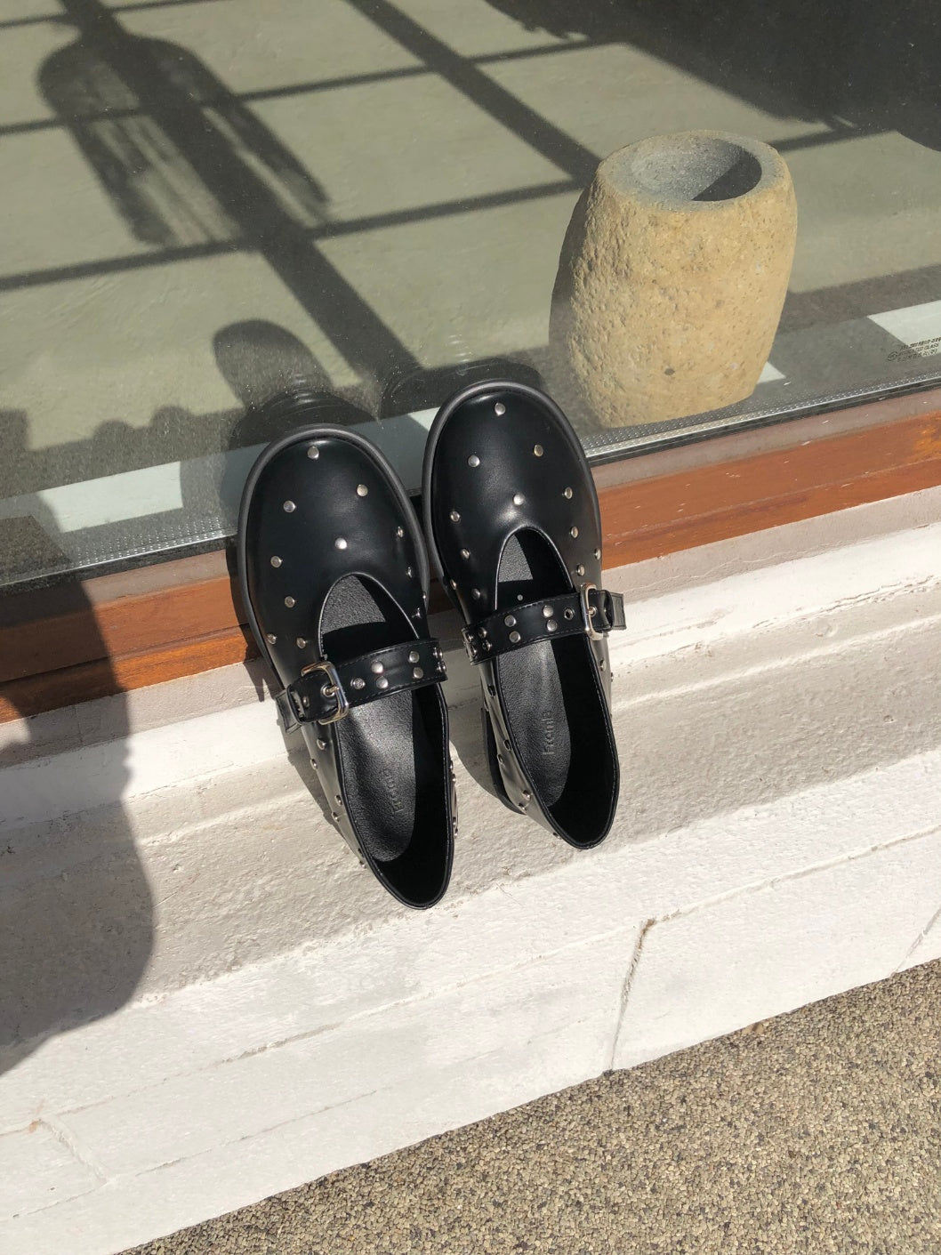 round belt studded loafer