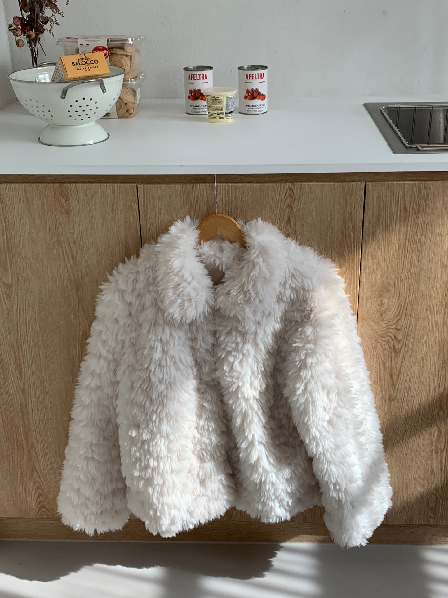 【予約】cotton candy fur jacket / milk white