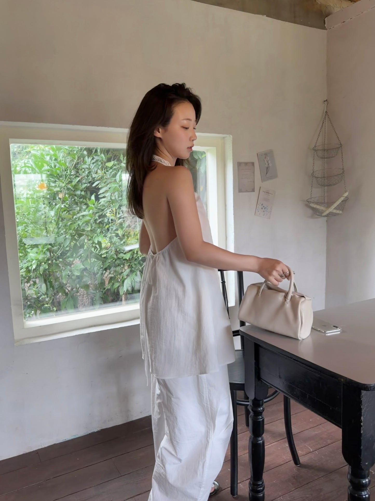 Vneck back open ops / 2color