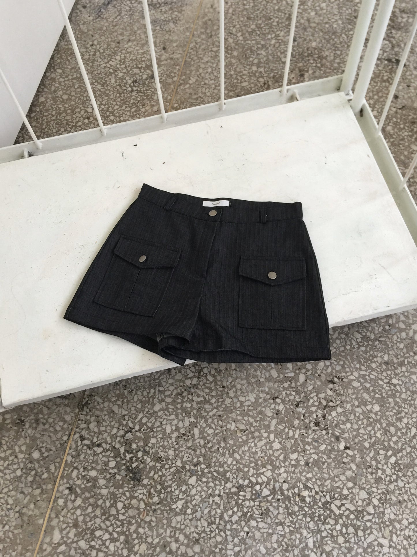 double pocket short pants