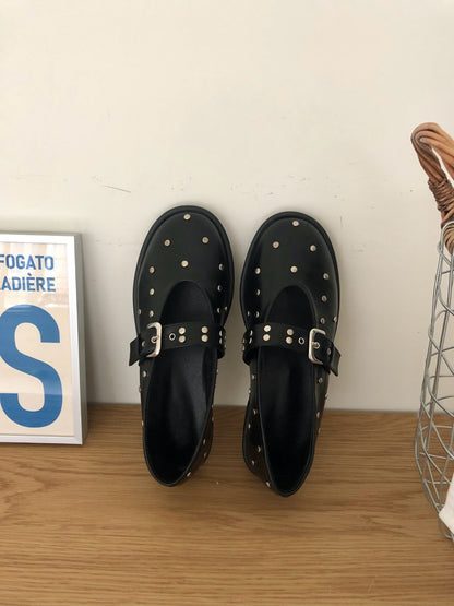 round belt studded loafer