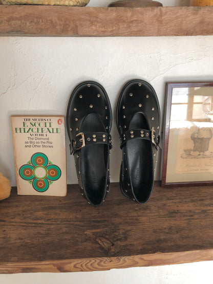 round belt studded loafer