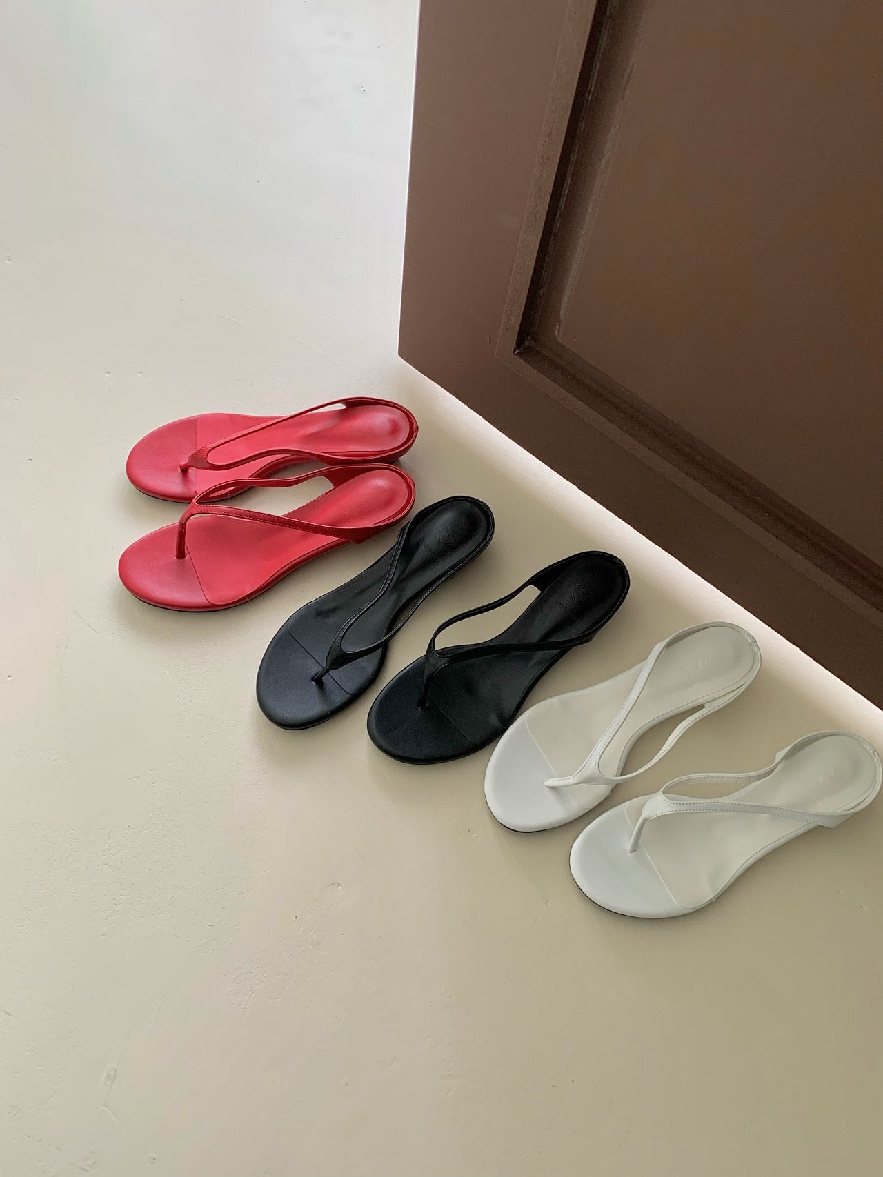 wedge heels Ystrap sandals