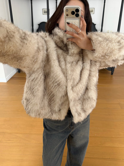 【予約】ombre fake fur jacket