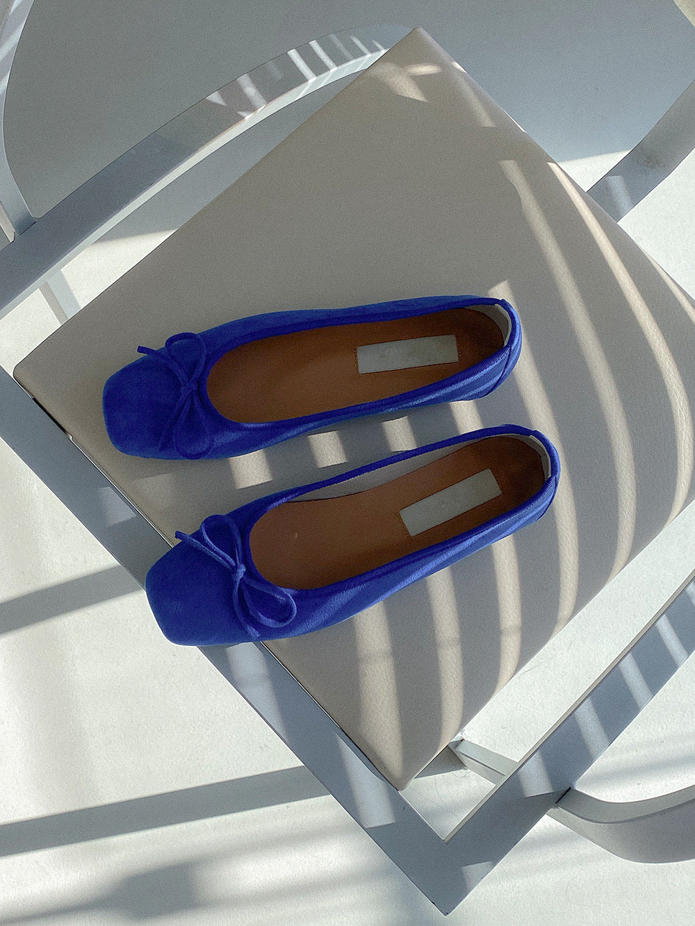 loyal blue ribbon flat shoes
