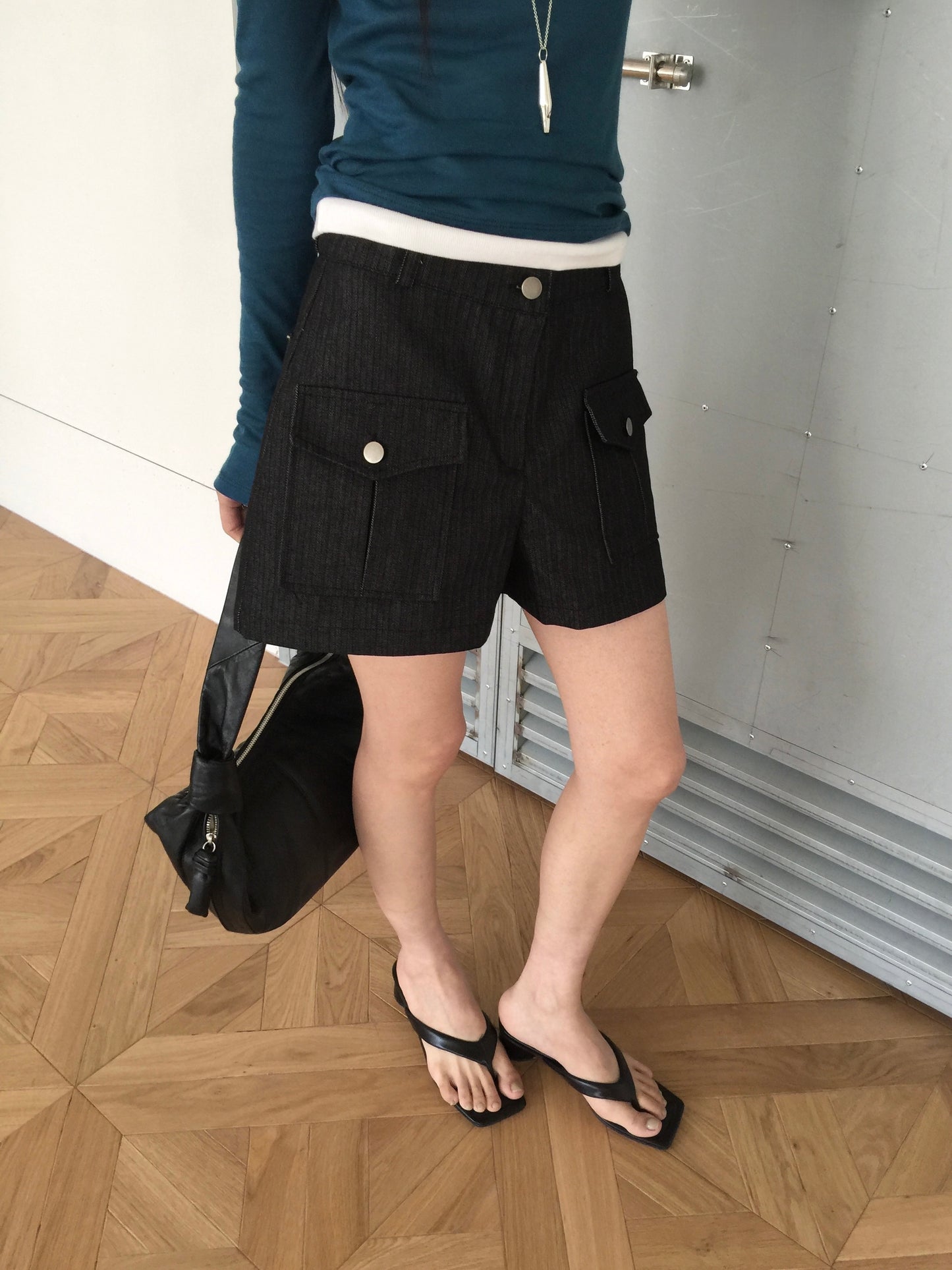 double pocket short pants