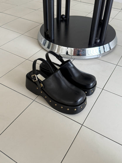 【送料無料】studded clog sansals
