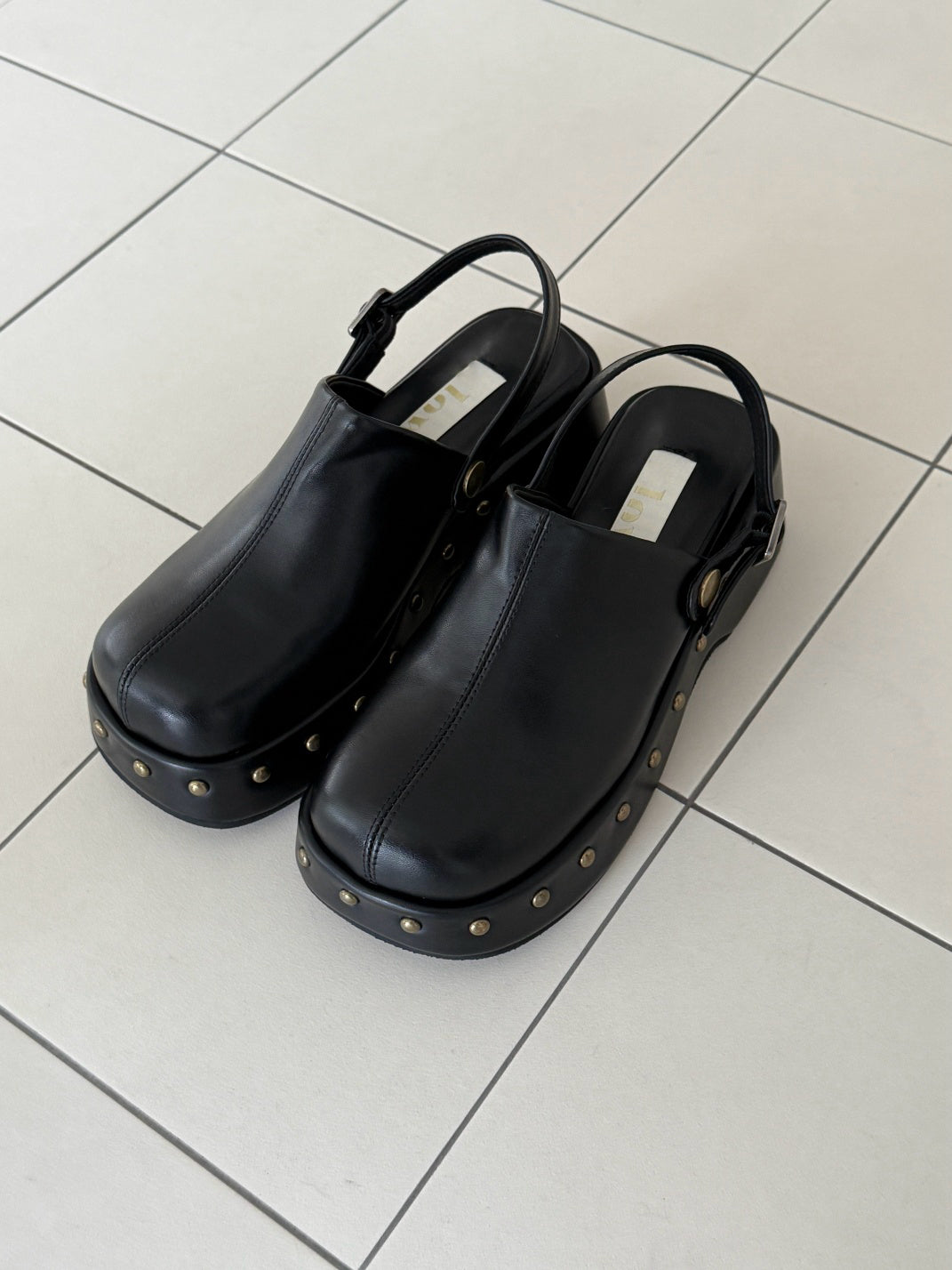 【送料無料】studded clog sansals