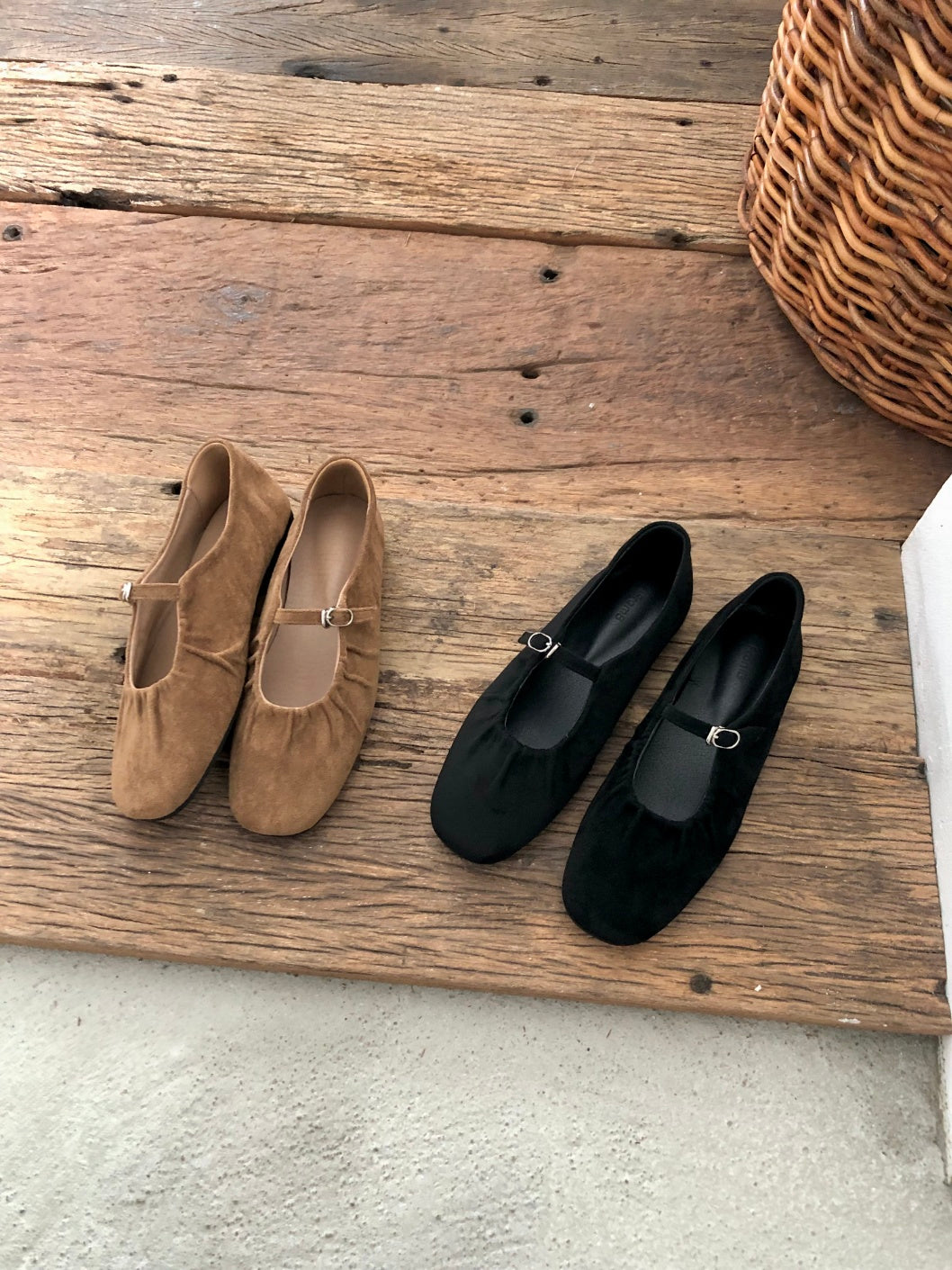 strap gather flat shoes / 2color
