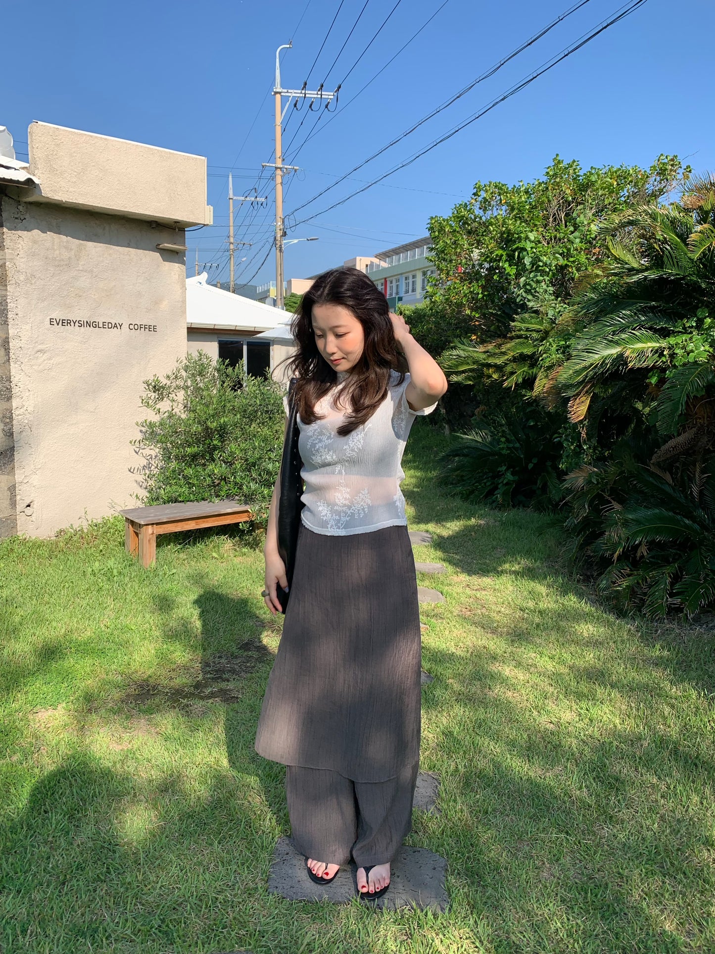 see-through flower blouse / 2color