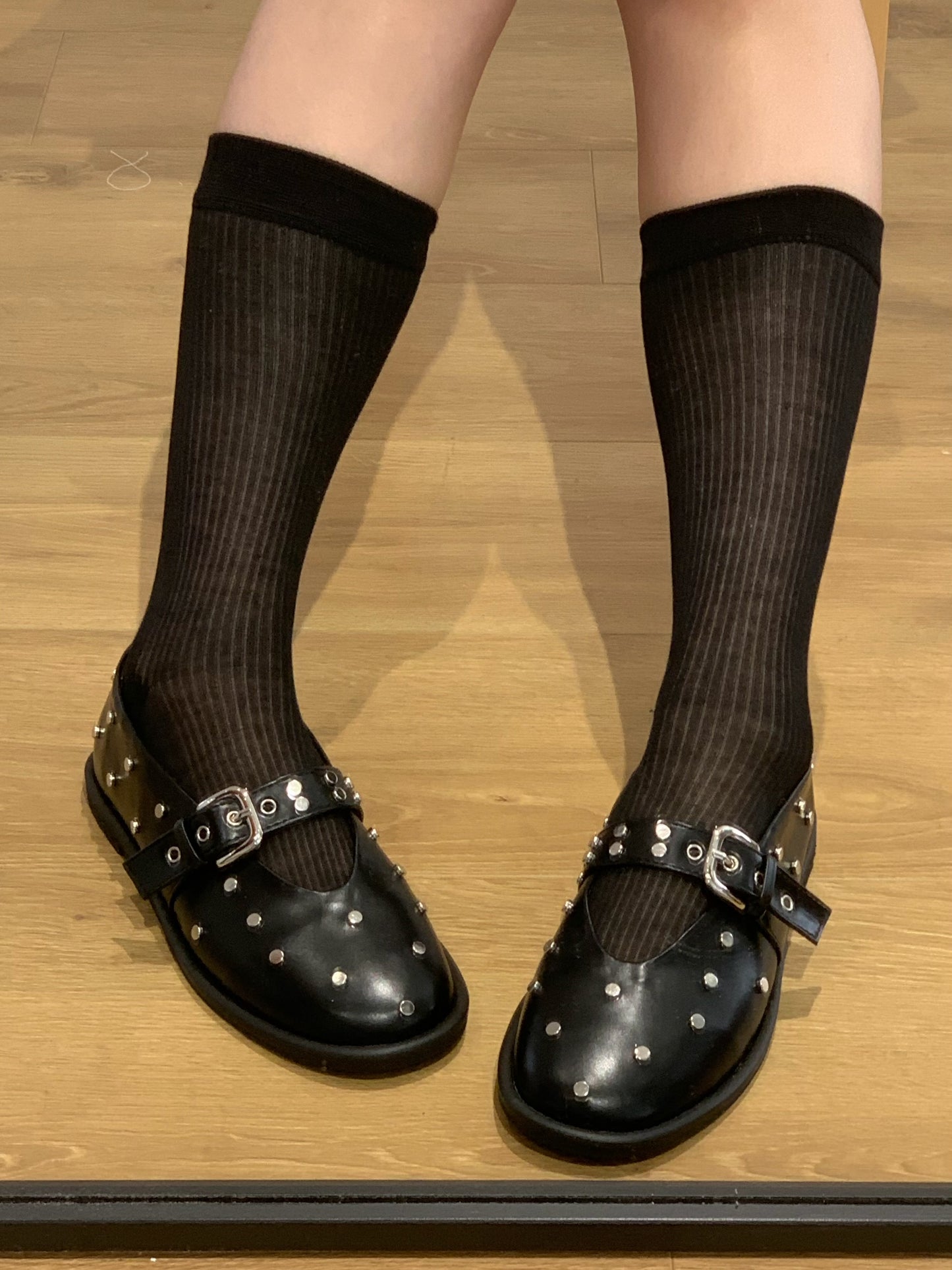round belt studded loafer