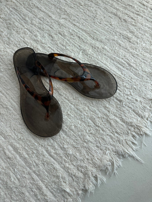 clear jerry sandals