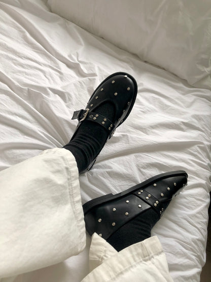 round belt studded loafer