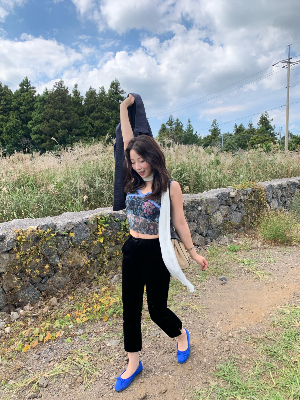 velvet capri pants