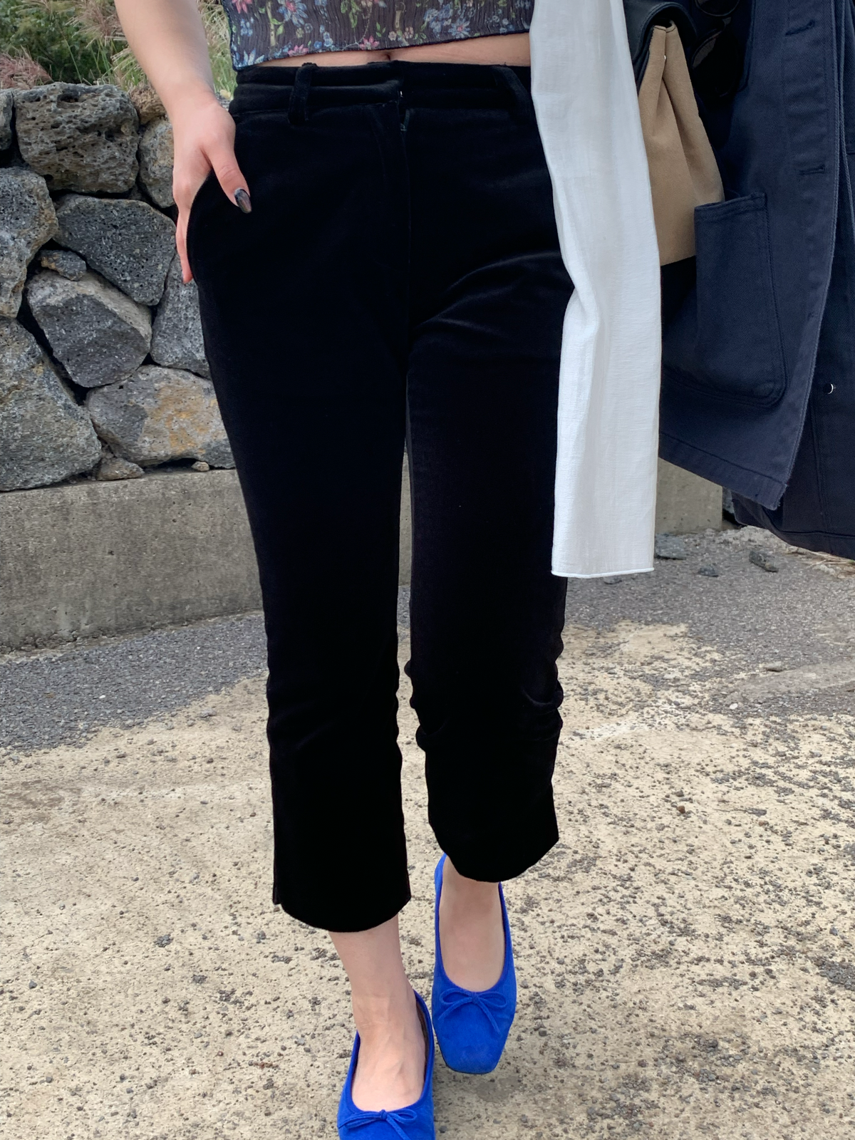 velvet capri pants