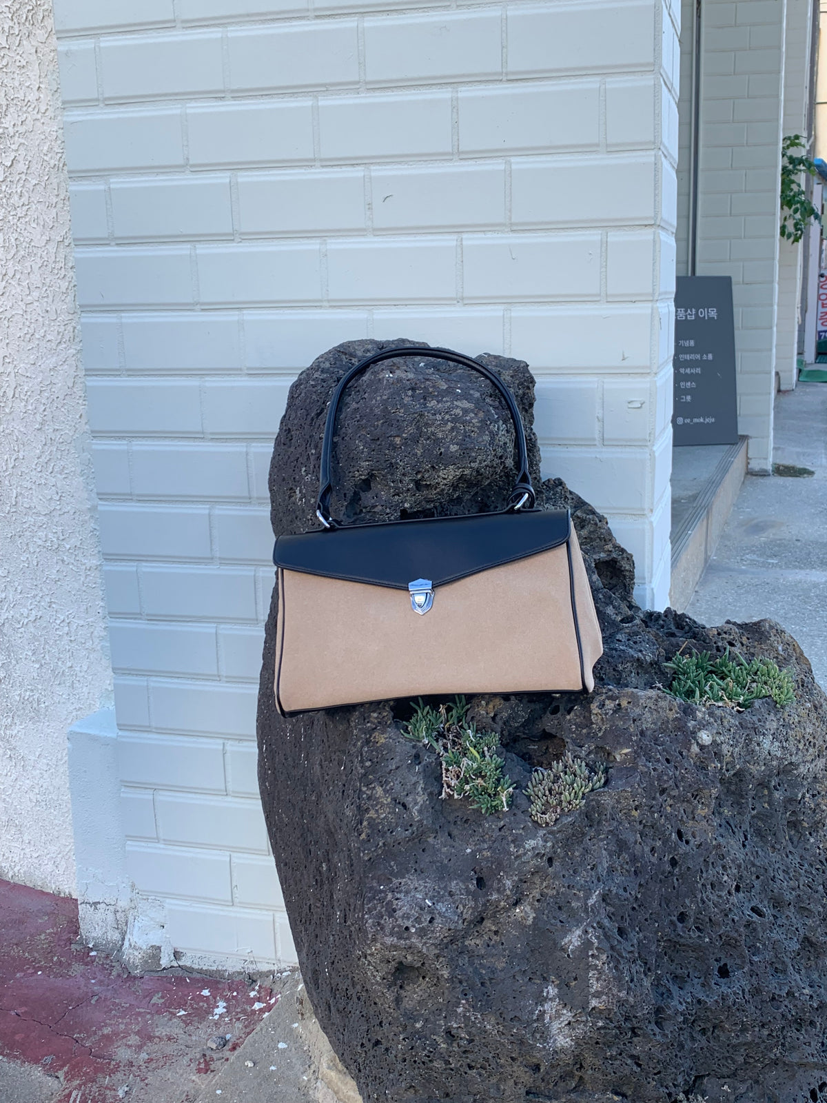 vintage briefs bag